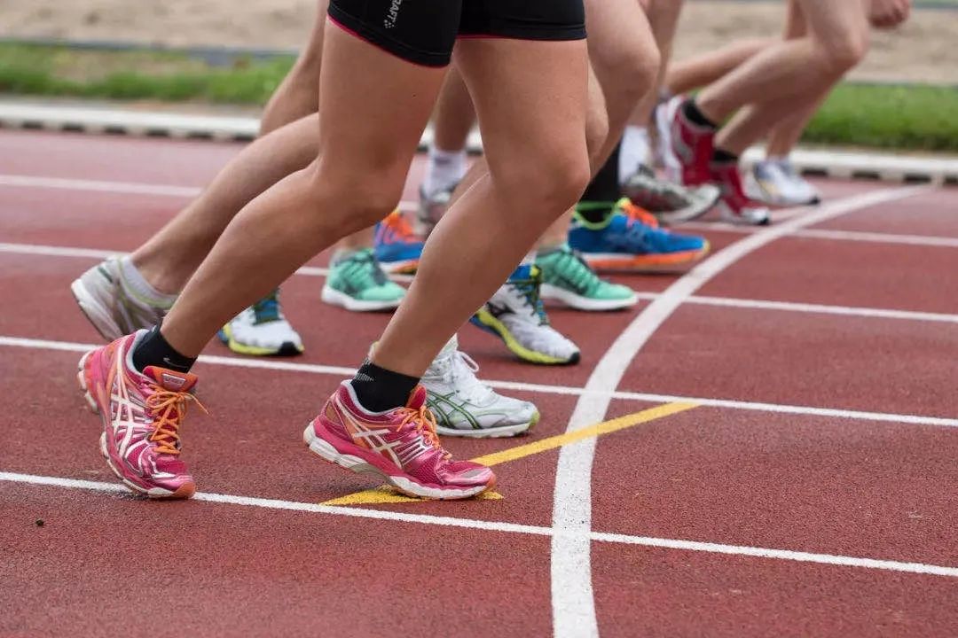 耐力跑由必考项目调整为选考项目，2023年温州市体育中考新政策出炉