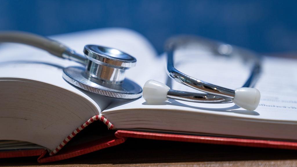 1��29��������2026��ҽʦ�ʸ��԰��ų�¯